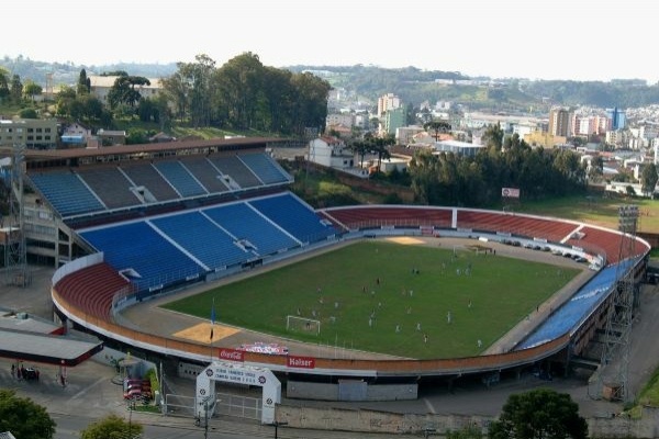 Estádio Francisco Stédile
