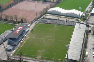 GAZİ-Stadion auf der Waldau
