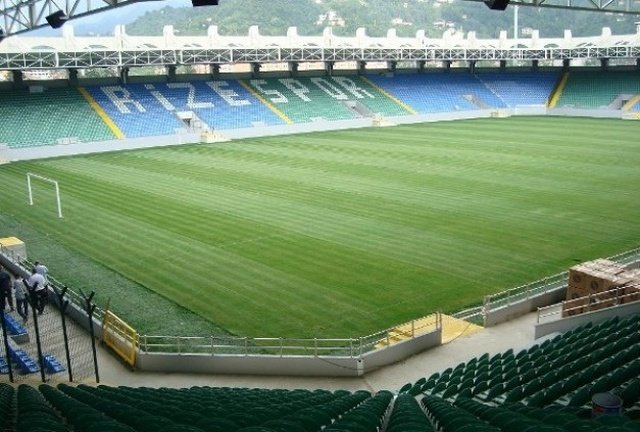 Yeni Rize Şehir Stadı