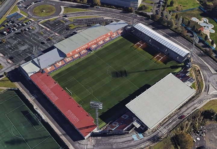 Información general del estadio Estadio Anxo Carro