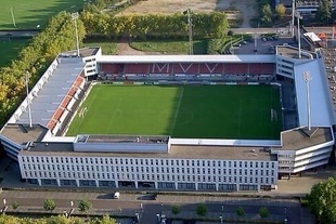 Stadion De Geusselt Stadion De Geusselt