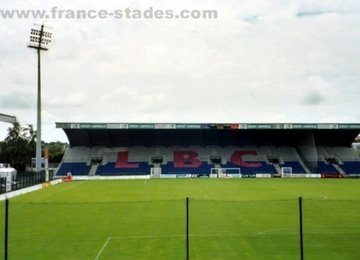 J2 I Nîmes Olympique vs LB Châteauroux (1-0) en replay J2 I Nîmes Olympique vs LB Châteauroux (1-0) en replay