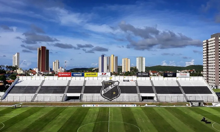Estádio Maria Lamas Farache