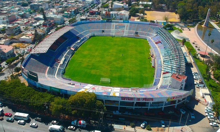 Estadio Sergio León Chávez