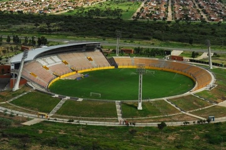 Estadio Héctor Odicino-Pedro Benoza