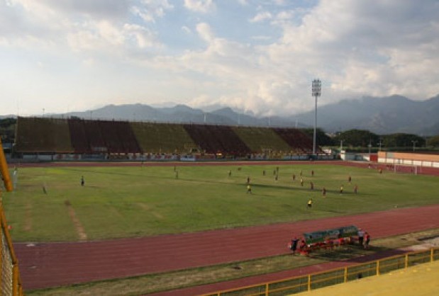 Estadio Olímpico Hermanos Ghersi Páez