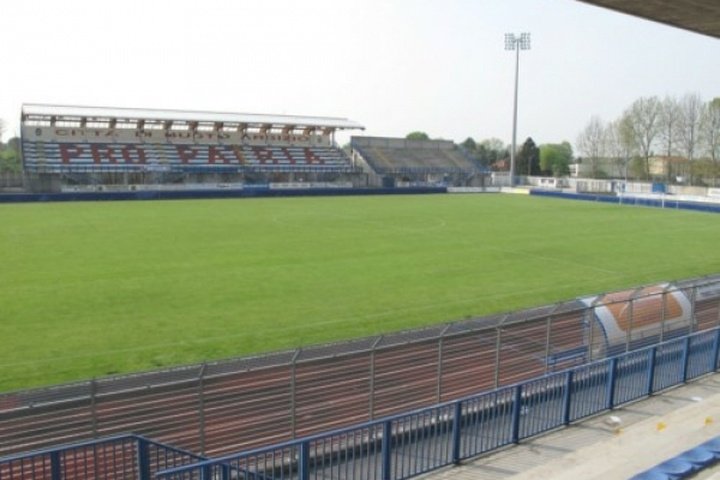Stadio Carlo Speroni