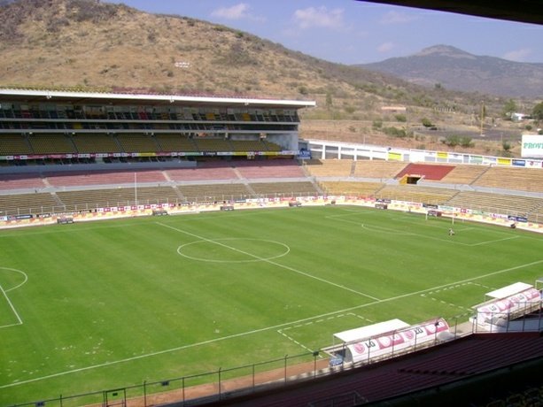 Estadio  José María Morelos y Pavón