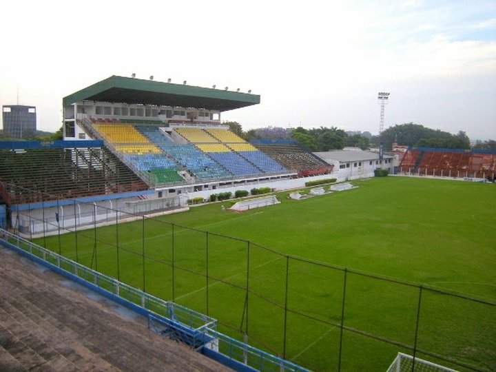 Estádio Antônio Lins Ribeiro Guimarães