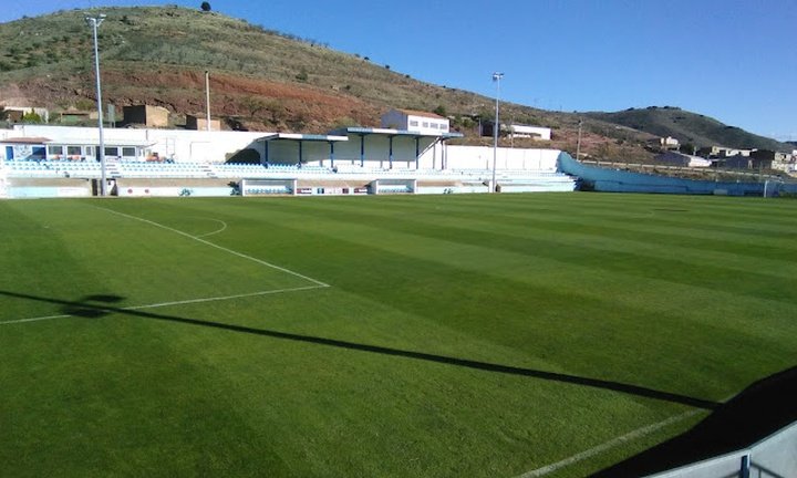 Campo de fútbol Piedrabuena de Brea
