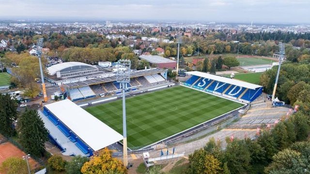Merck-Stadion am Böllenfalltor