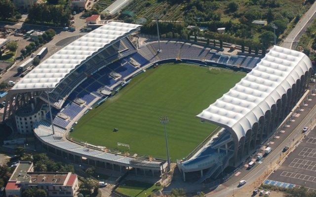 Stade Armand Césari