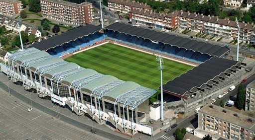 Estadio Stade Jules Deschaseaux