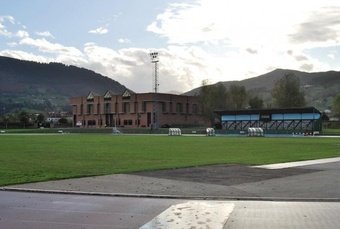 Campo de Fútbol Forjas de Buelna