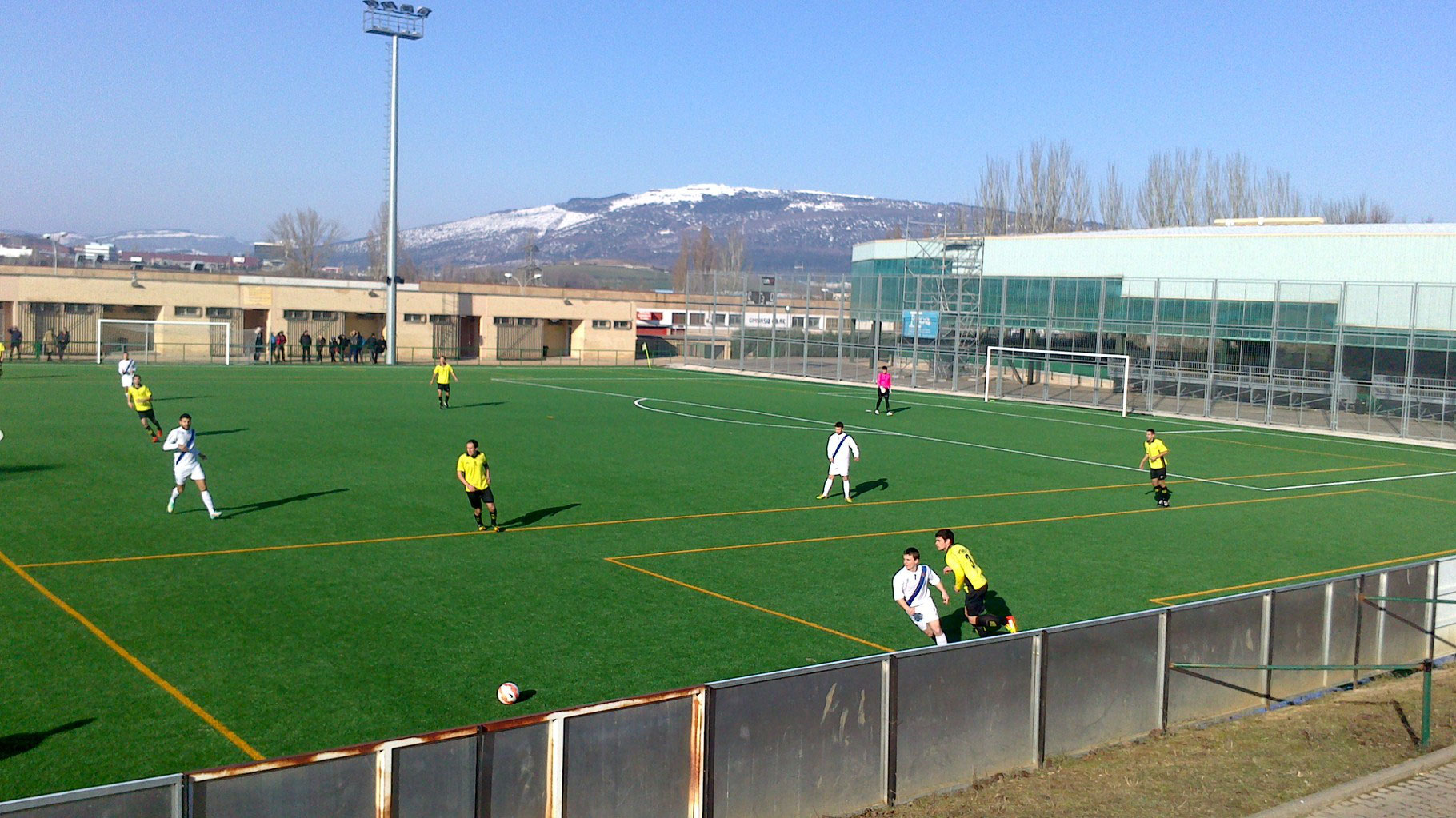 Campo de fútbol Lagunak