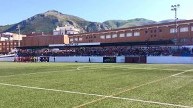 Camp de Futbol Cervantes