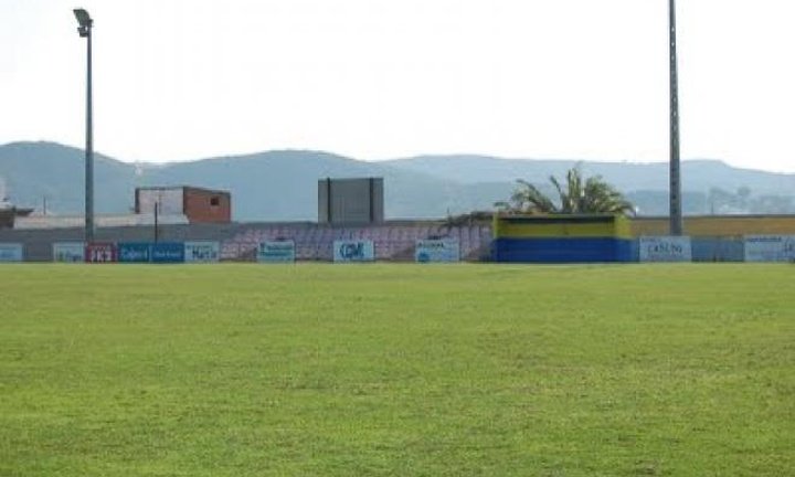 Campo de futbol municipal Francisco Trujillano - Unión Deportiva Tesorillo