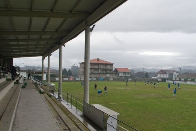 Campo Fútbol A Xunqueira