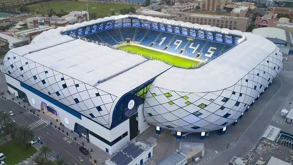 Al Maktoum Stadium