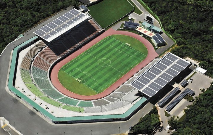 Estadio de Pituaçu (Metropolitano Roberto Santos)