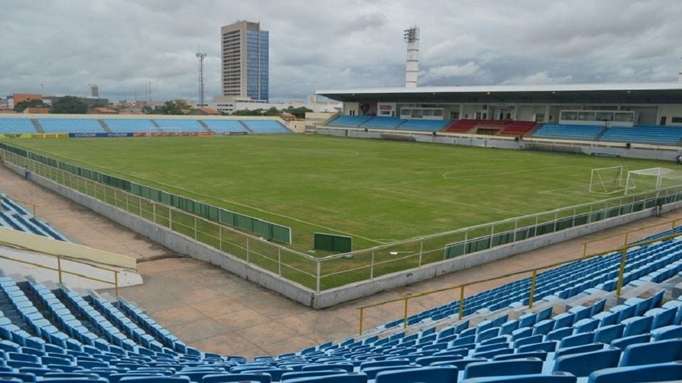 Estadio Frei Epifânio D'Abadia