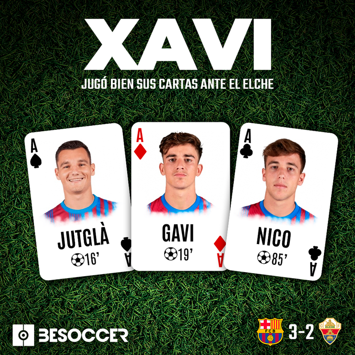 Xavi y sus cartas ante el Elche
