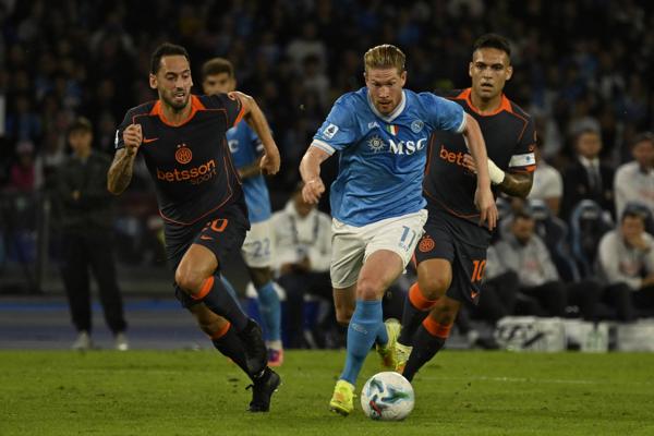 Kevin De Bruyne detalha a escolha pelo Napoli