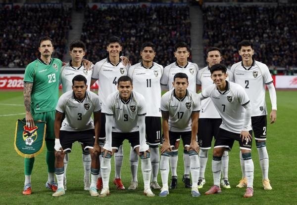 Menée au score, la Bolivie a renversé la vapeur en seconde période pour briser le rêve du Suriname (2-1), jeudi au Mexique, et s'ouvrir les portes d'un duel décisif face à l'Irak.
