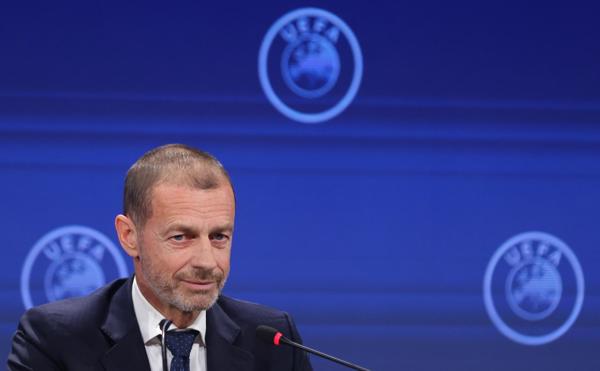 Ceferin descarta presentarse a presidente de la FIFA