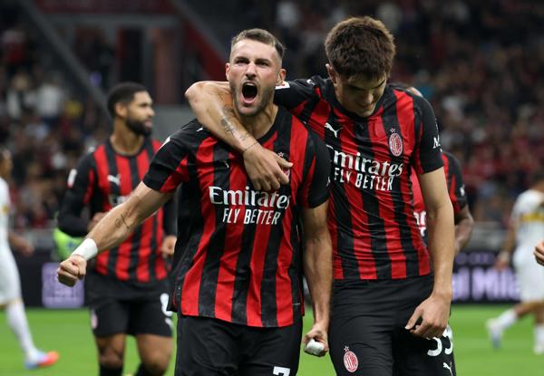 Milan, la lista dei numeri svela gli esuberi: quattro sono fuori