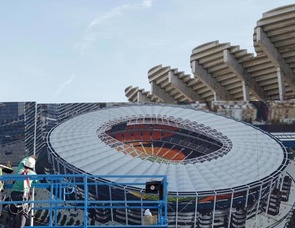 Louzán propone formalmente a Vigo y Valencia para 2030