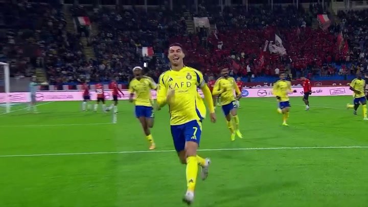Depois de quatro jogos sem vencer, Cristiano Ronaldo assume o protagonismo para tentar reerguer o Al-Nassr neste sábado frente ao Al-Shabab. A equipa precisa de liderança, golos e disciplina para recuperar na Pro League saudita.