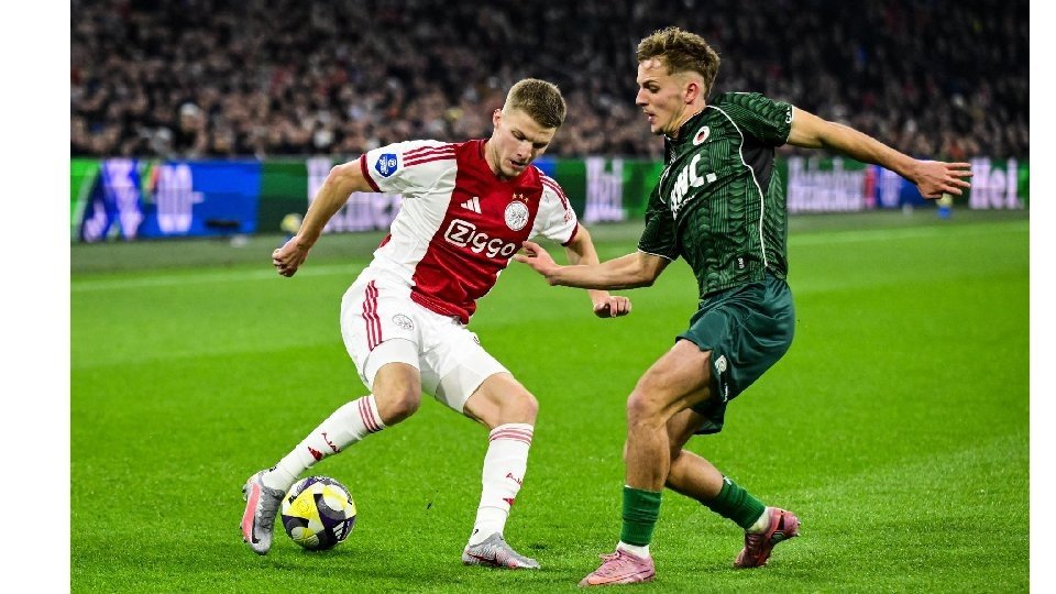 Eintracht Frankfurt are reportedly considering a move for Ajax defender Anton Gaaei as part of their plans to replace Rasmus Nissen Kristensen.
