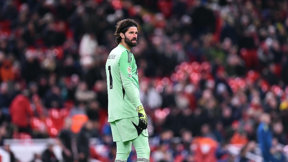 Inter e Juventus su Alisson: il brasiliano nel mirino per l'estate