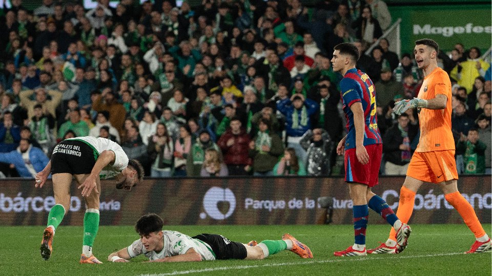 Medio año y ya es el portero 'culé' más diferencial en una década