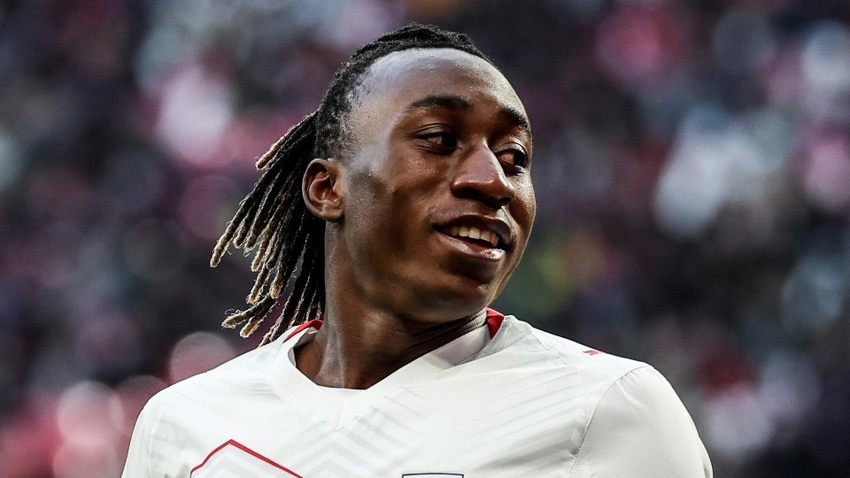 Premier League giants push for Diomande as Barcelona face setback