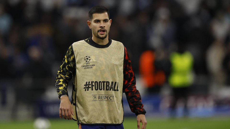 Guimaraes injury blows jeopardise Newcastle and Brazil plans