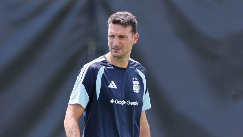 Scaloni also took time to praise France. EFE