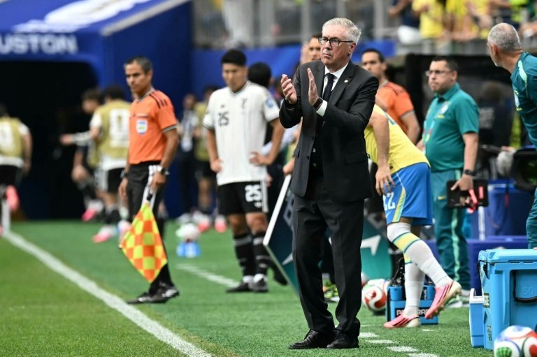 Carlo Ancelotti, sélectionneur italien du Brésil (AFP, Paul Ellis)