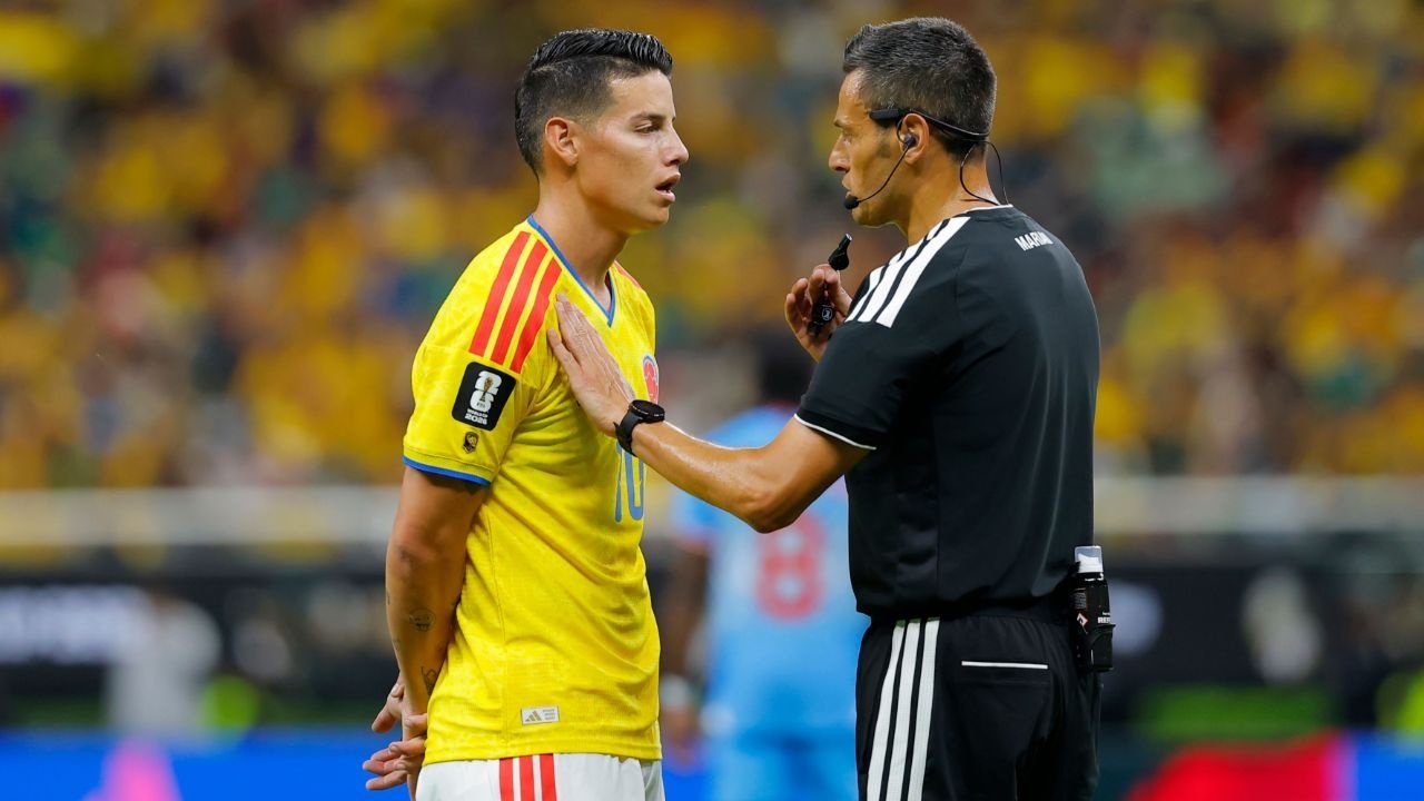 "James es nuestro líder"