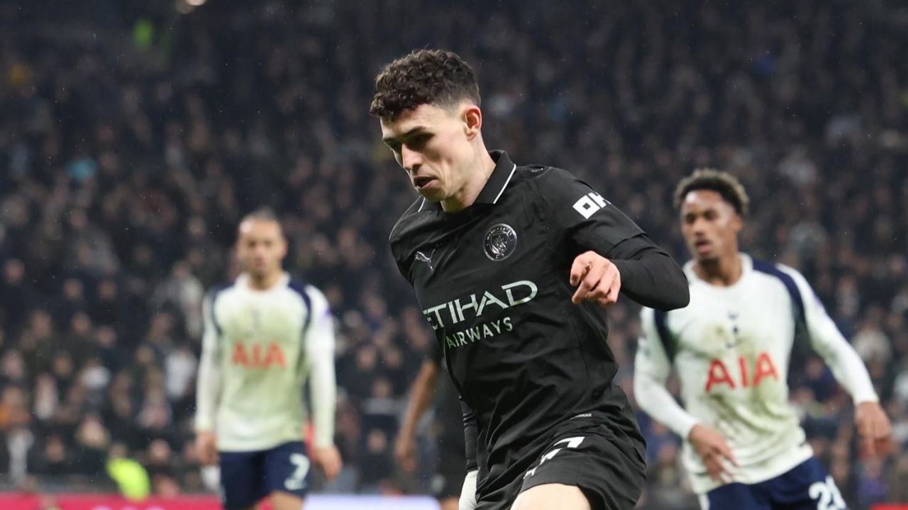 Milan eye Phil Foden with Leao sale key to funding ambitious move