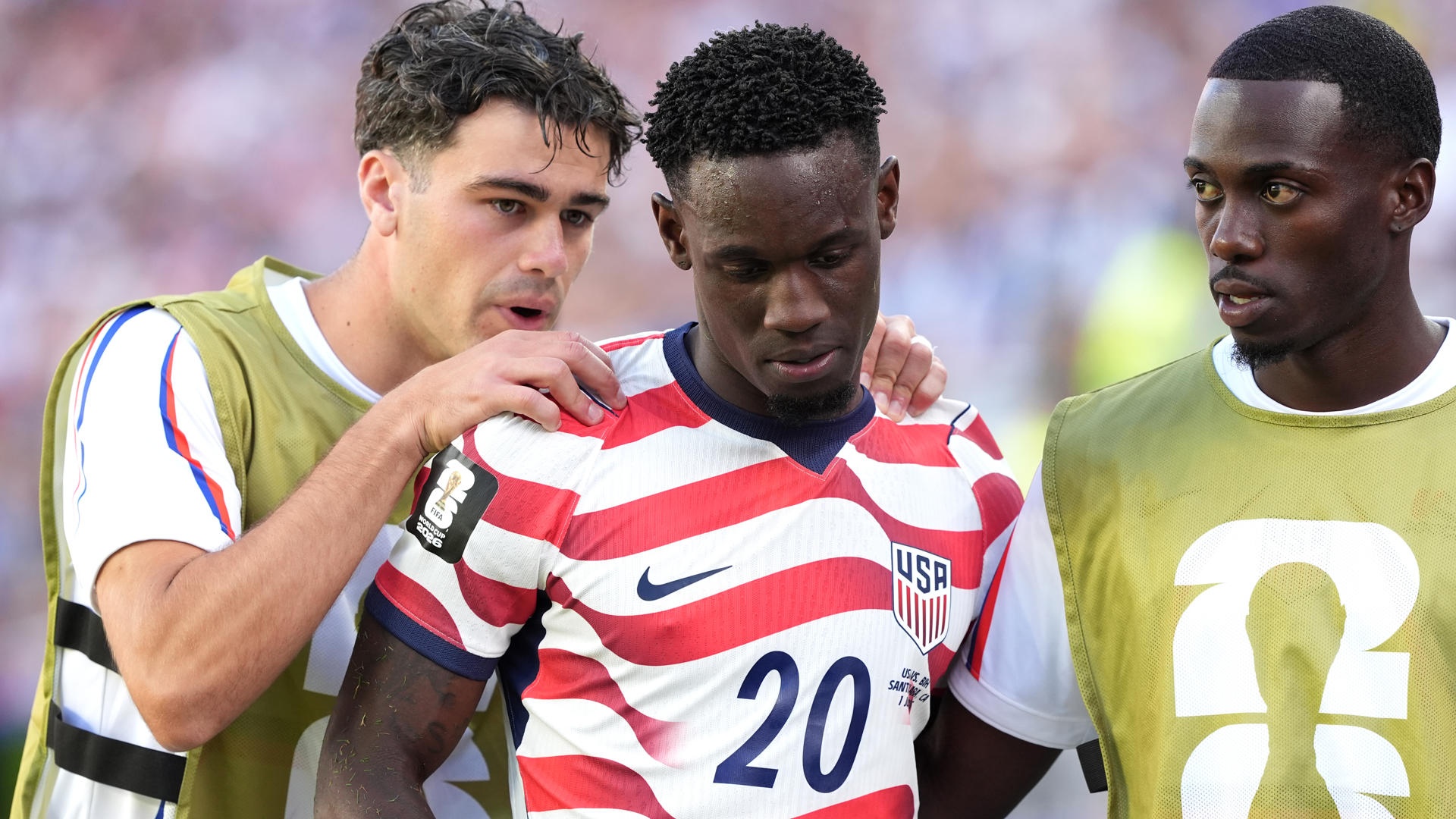 La FIFA deja la roja a Balogun en condicional y podrá jugar en octavos
