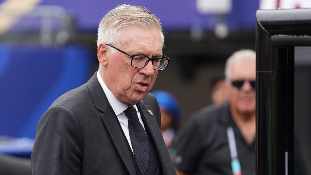 Ración de críticas a Ancelotti: 