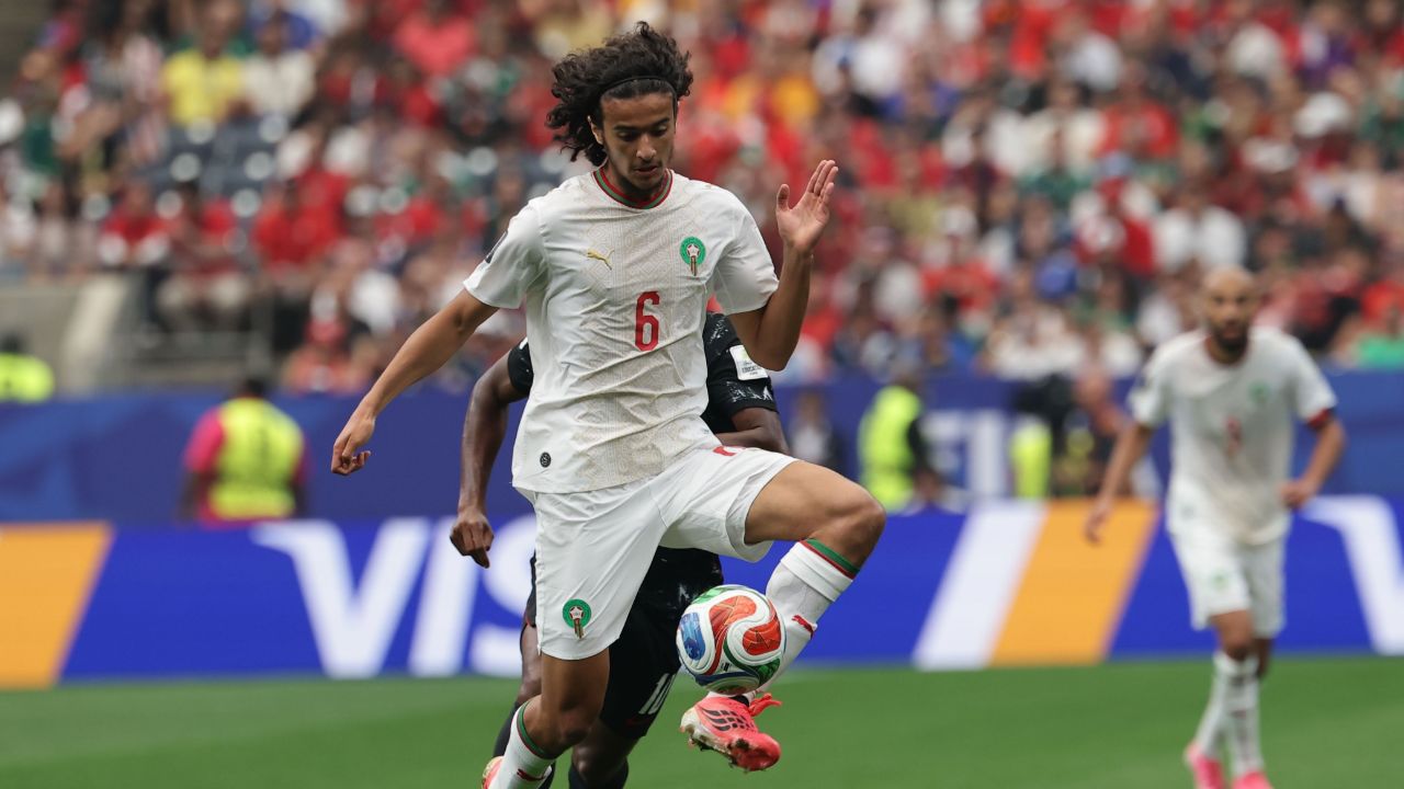 Manchester City passe la vitesse supérieure pour Ayyoub Bouaddi