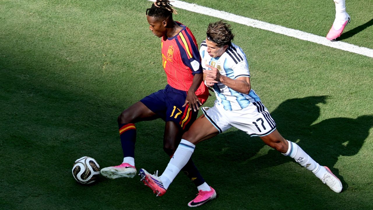 Nico Williams e Simeone