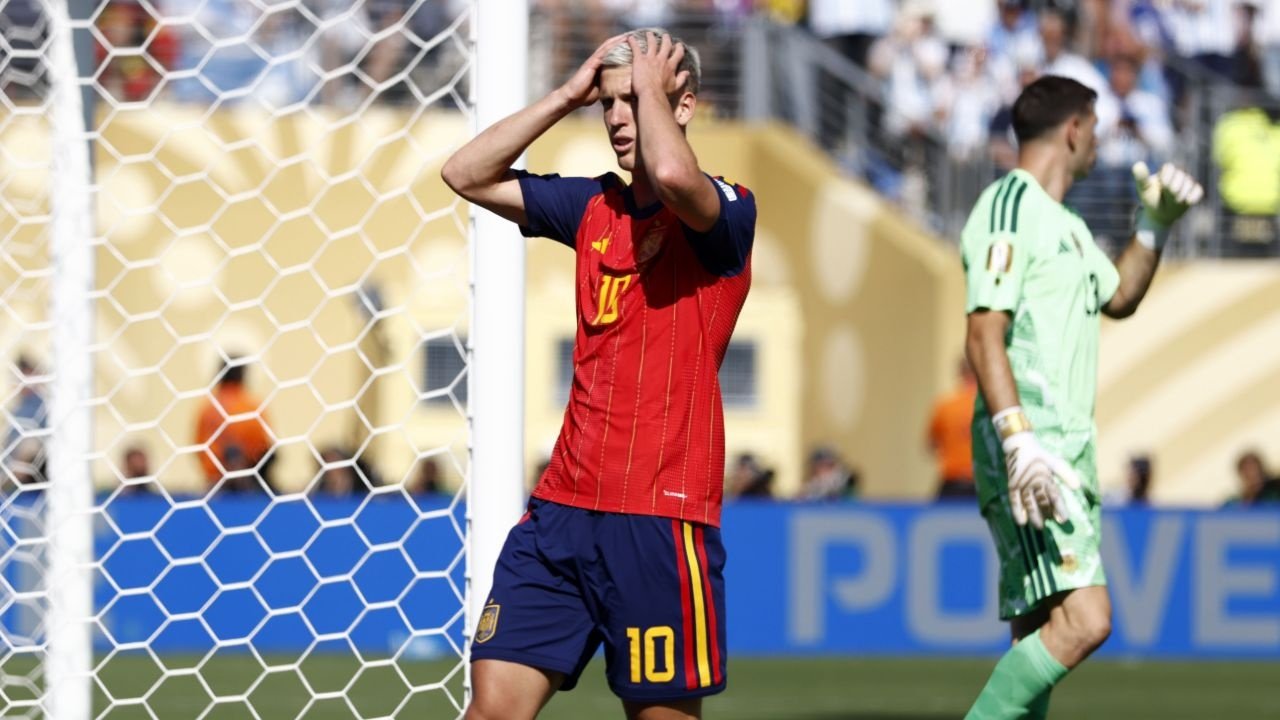 Olmo brands Ayala a liar as World Cup final fallout intensifies