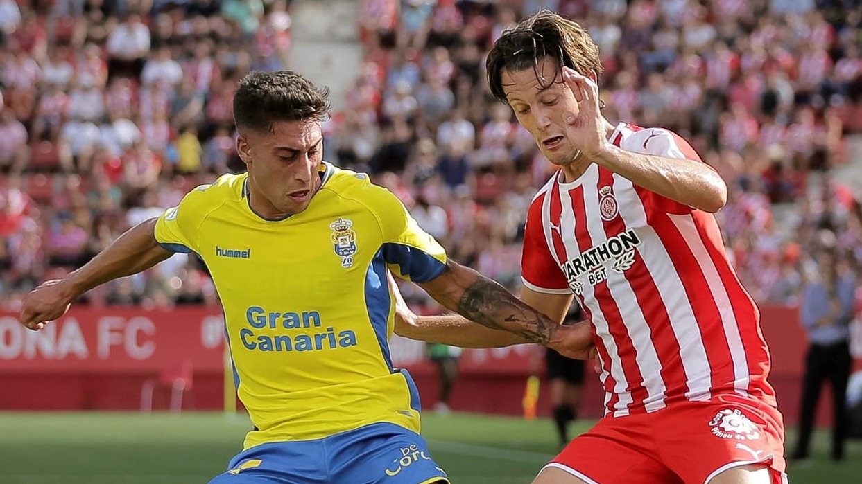 Jugó 191 partidos en España, nunca debutó en Primera y sueña con la Champions en Kazajistán