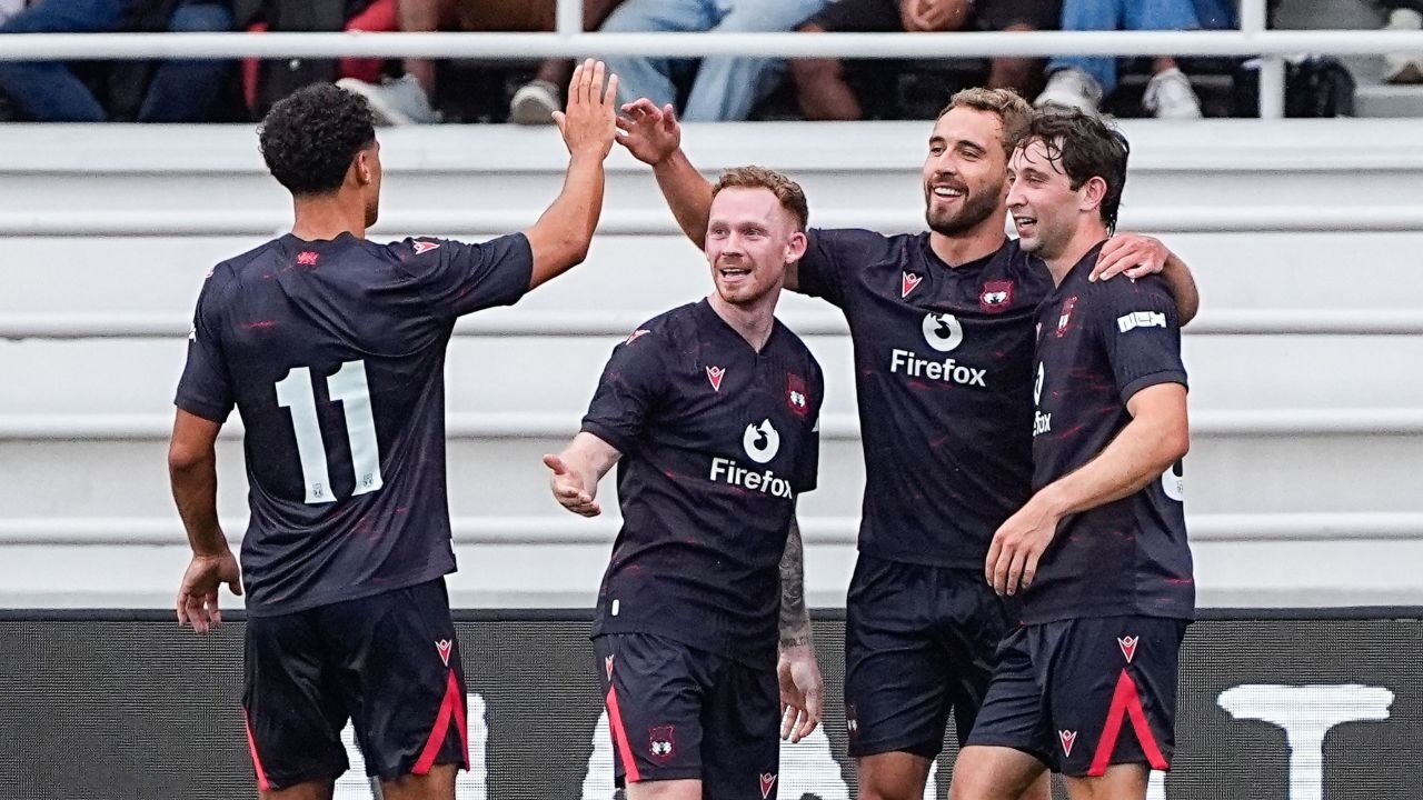Wrexham AFC, the Welsh club owned by Hollywood stars Ryan Reynolds and Rob McElhenney, secures Championship football and keeps dreaming of the Premier League.