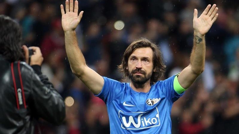Pirlo confirma que Italia le descarta por sus lazos rusos