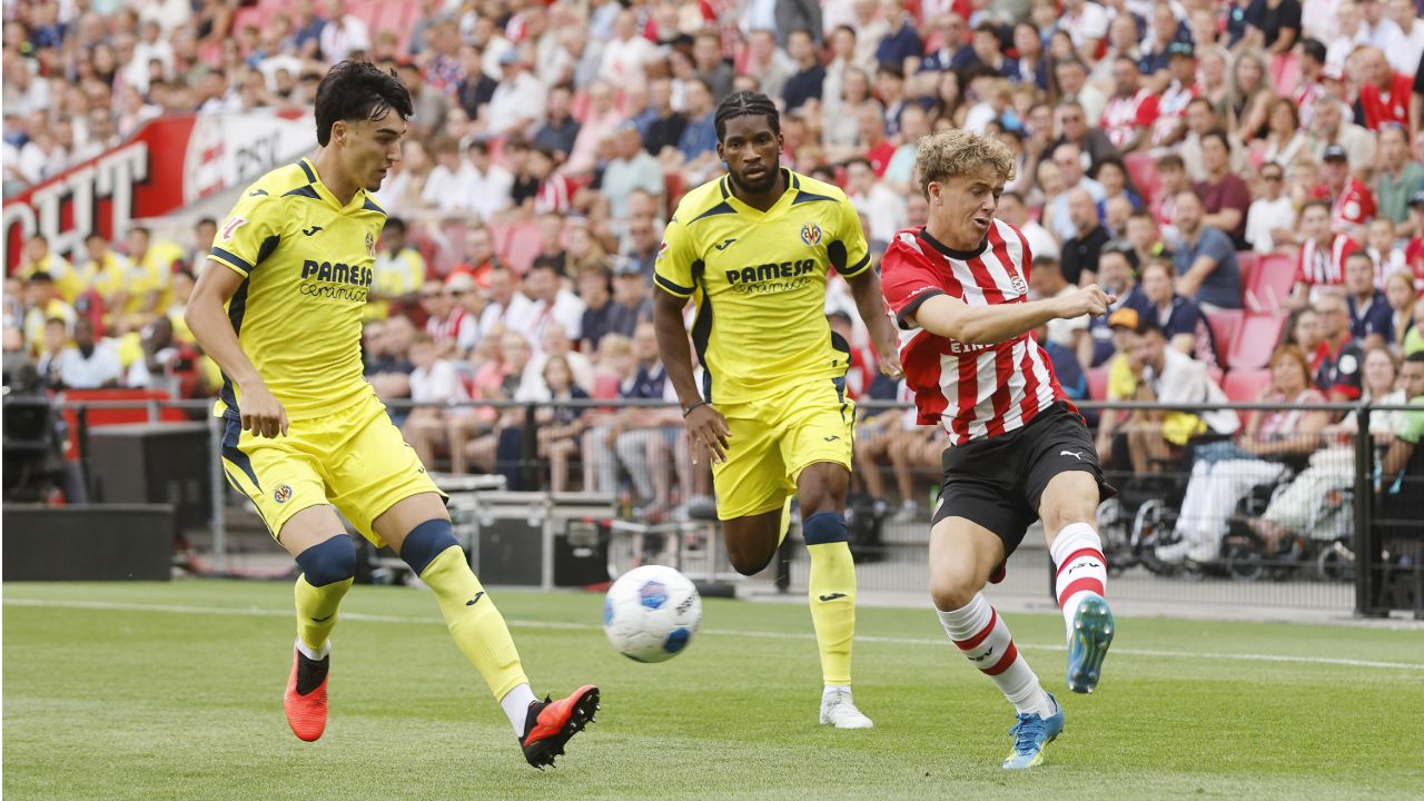 El Villarreal mejora su cara en Eindhoven